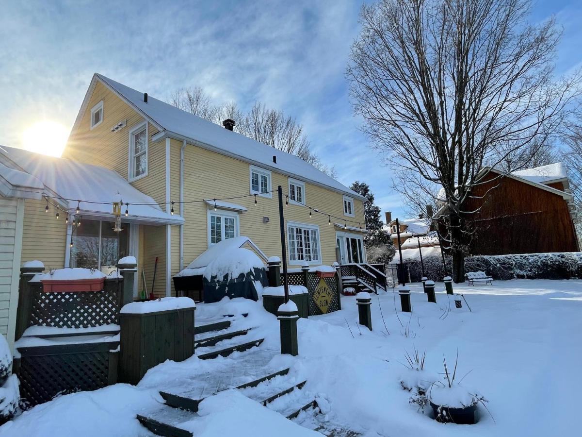 Bed and Breakfast Manoir Alegria Cowansville Exterior foto