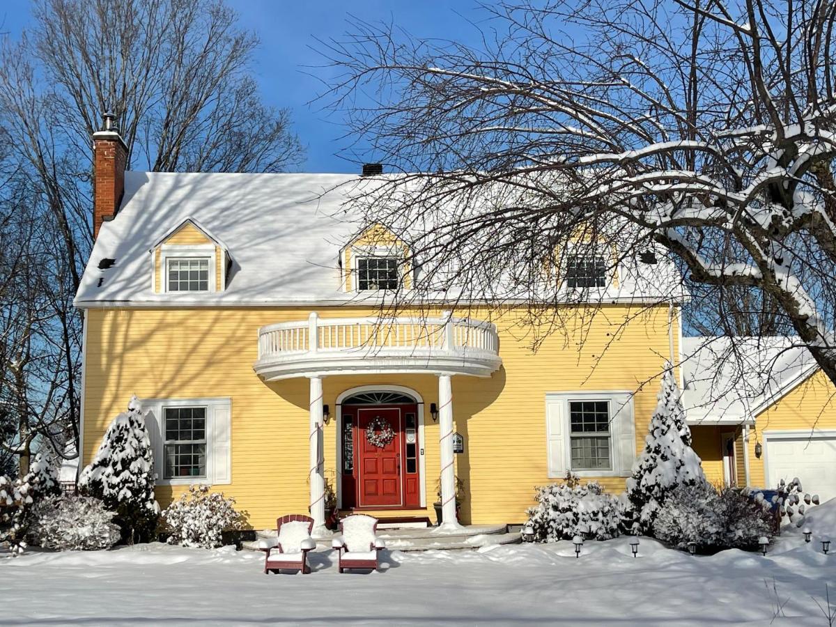 Bed and Breakfast Manoir Alegria Cowansville Exterior foto
