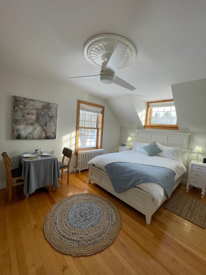 Bed and Breakfast Manoir Alegria Cowansville Exterior foto